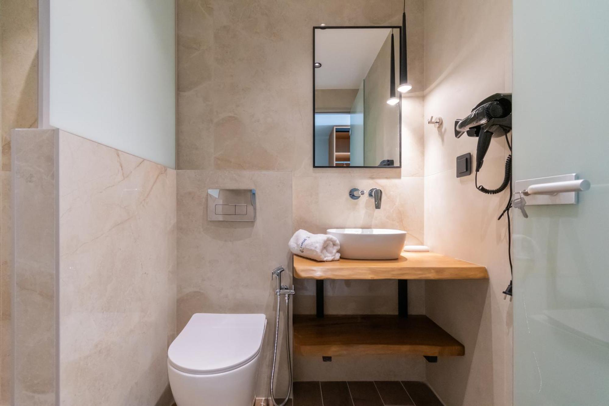 נאוס מרמרס Hp Family Suites מראה חיצוני תמונה